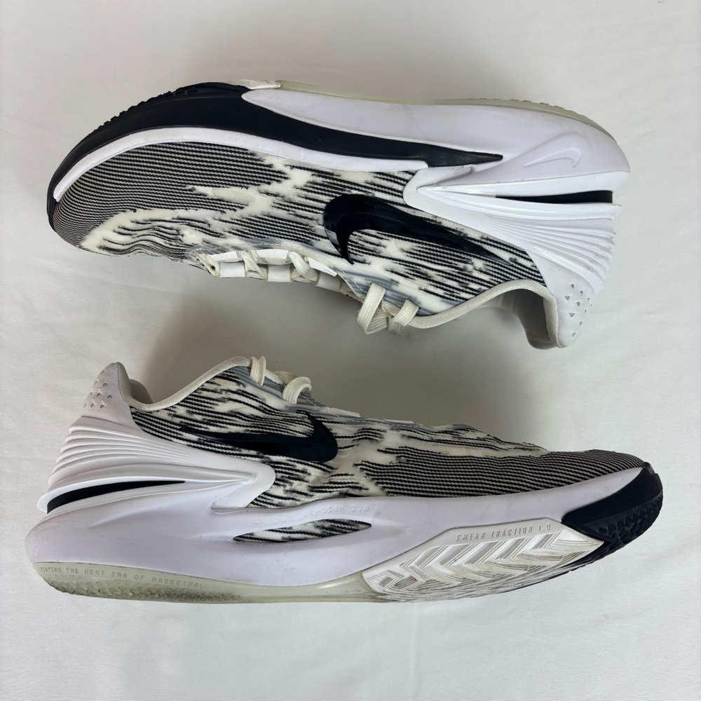 Nike Air Zoom GT Cut 2 Basketball Sneakers Lightweight Low Tennis Shoes Size 11 - Picture 8 of 16